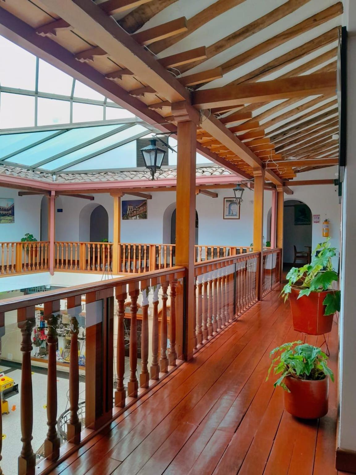 Hotel El Cid Plaza Premium Tunja Kültér fotó