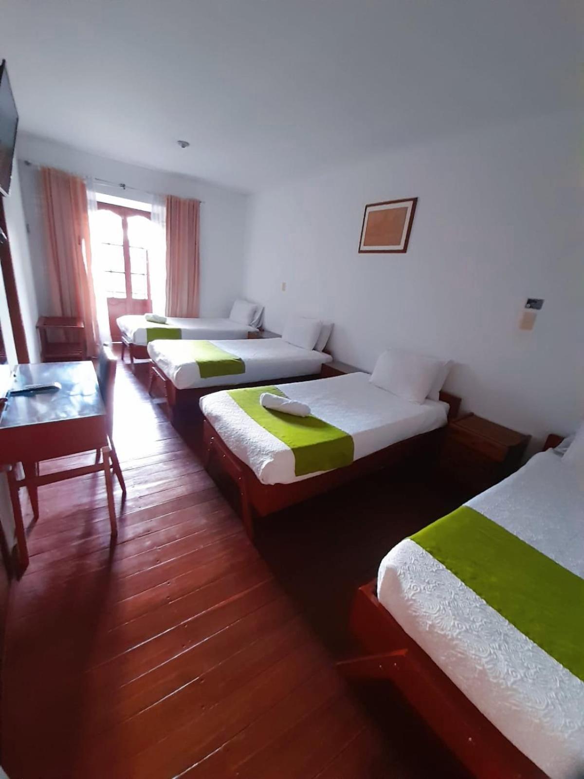 Hotel El Cid Plaza Premium Tunja Kültér fotó