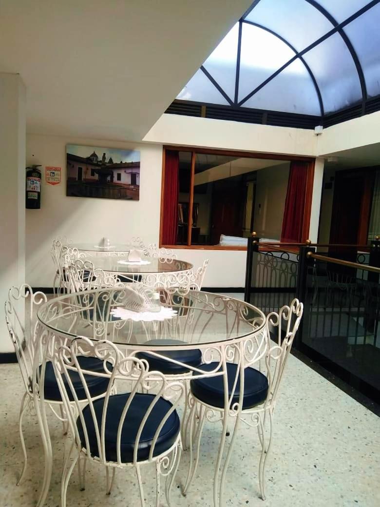 Hotel El Cid Plaza Premium Tunja Kültér fotó